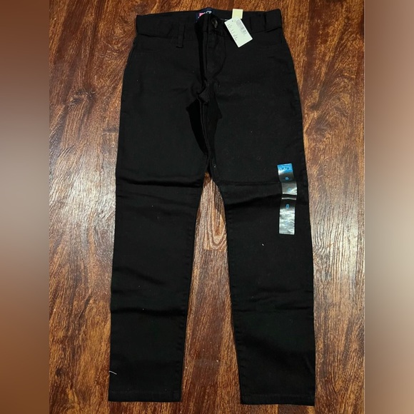 3 pairs of girl pants size 8. - Picture 3 of 6